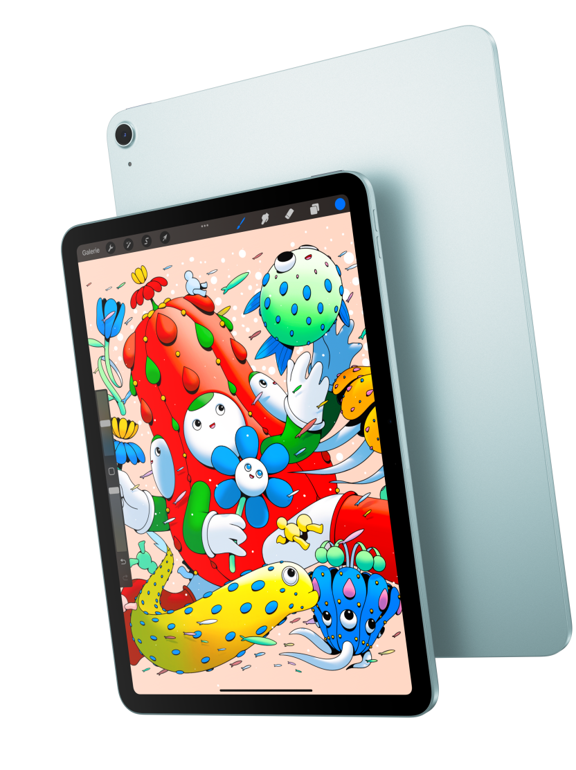 Vue avant, iPad Air 11 pouces sur lequel l’app Procreate est ouverte, dos à dos avec un iPad Air bleu