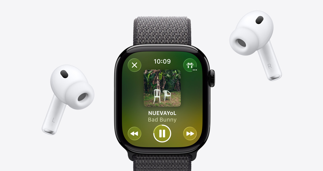 AirPods Pro 3, blancos, almohadillas de silicón, Apple Watch Series 11, caja de aluminio, color negro azabache pulido, Apple Music reproduce una canción