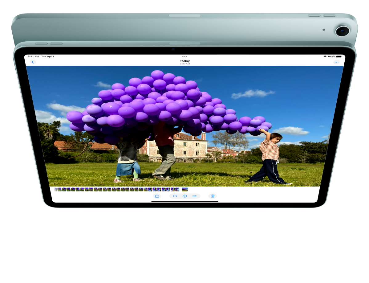 iPad Air, front exterior, user is on FaceTime and looking at Keynote in front of another iPad Air, back exterior