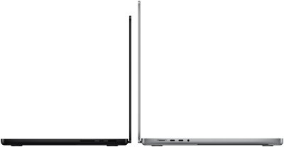 14 hüvelykes asztrofekete MacBook Pro egy 16 hüvelykes ezüstszínű MacBook Pro mellett.