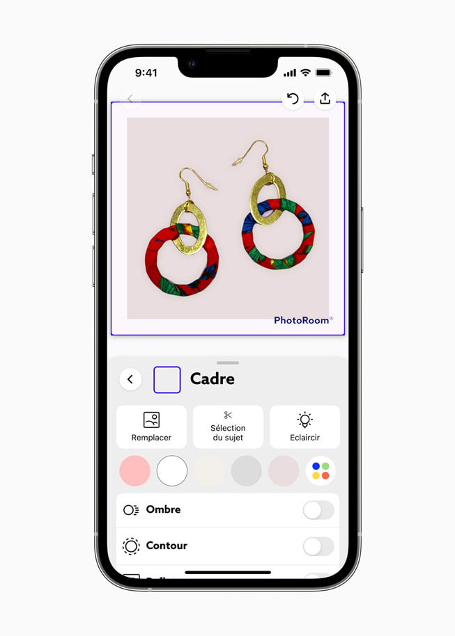 Sélection d’environnements PhotoRoom sur un iPhone 13 Pro.