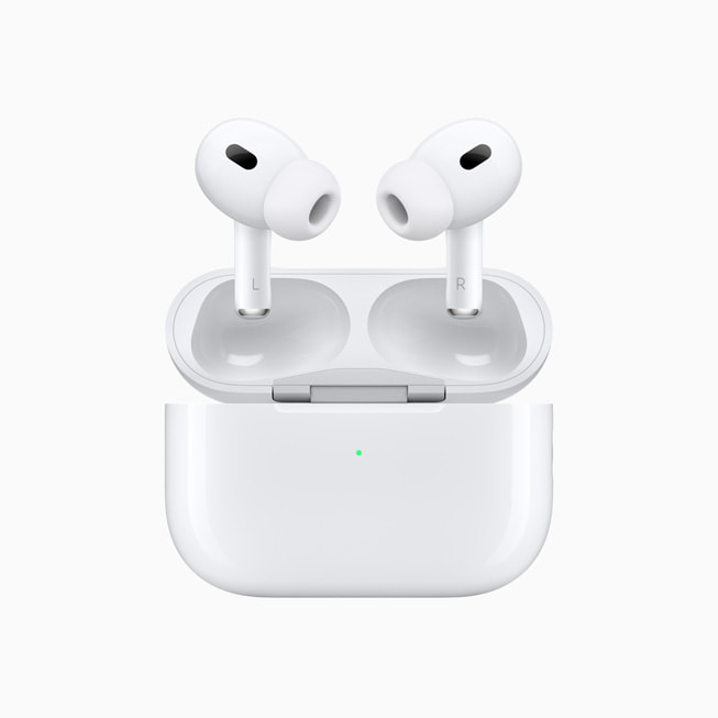 AirPods Pro 2 svävar ovanför sitt etui.