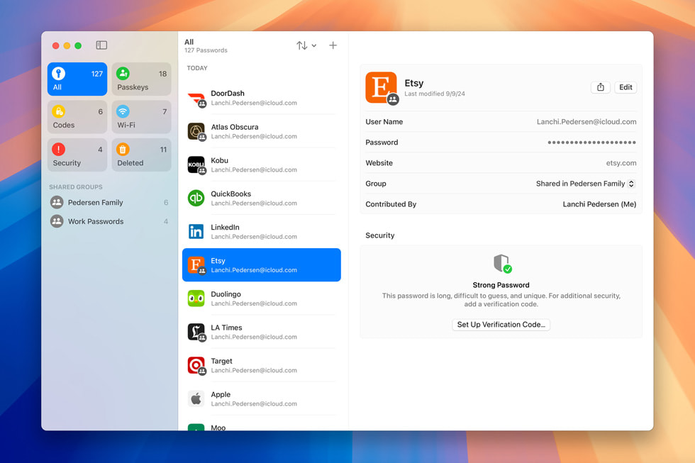macOS Sequoia’da yeni Passwords uygulaması.
