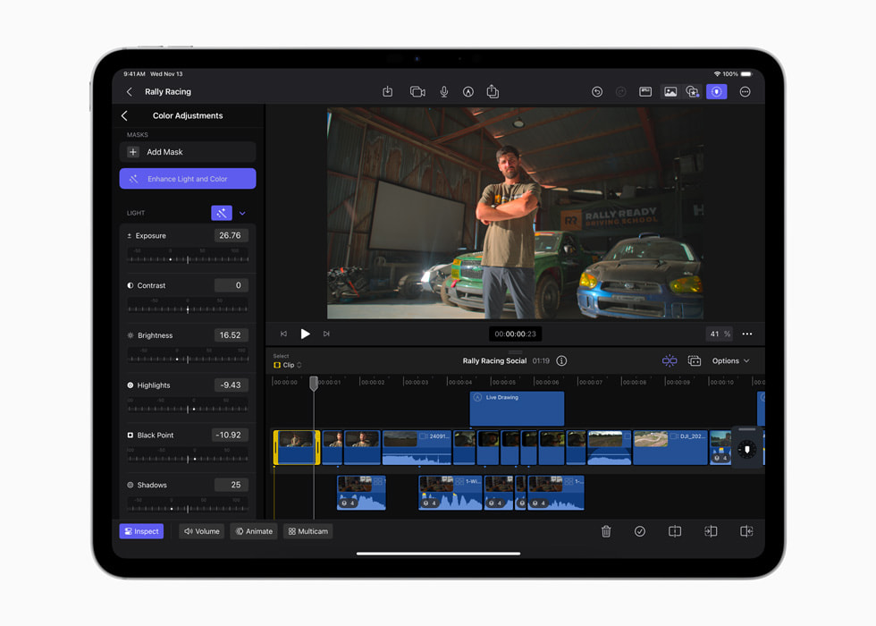 iPad Pro’da iPad için Final Cut Pro 2.1’deki Işık ve Renk Geliştirme özelliği gösteriliyor.