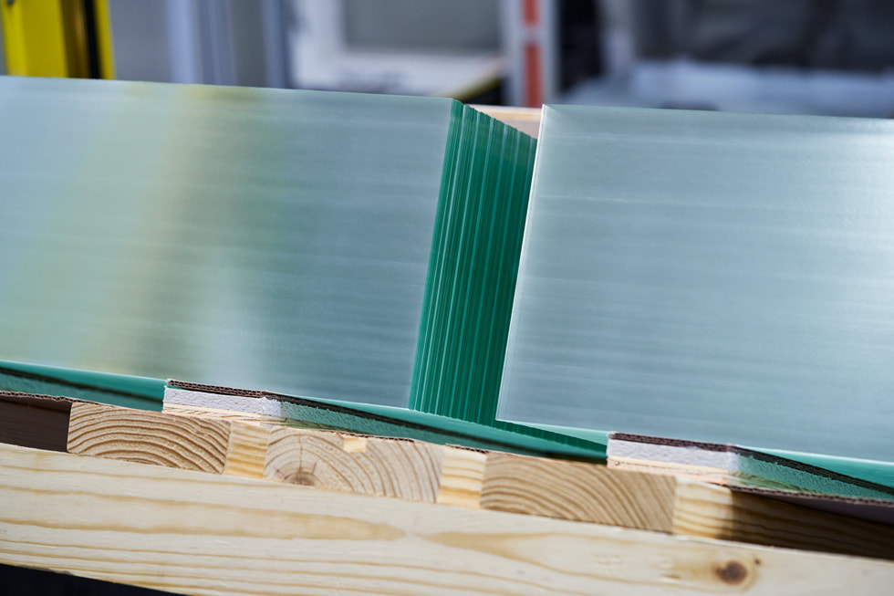 Placas de vidrio en la planta de Corning en Harrodsburg, Kentucky.