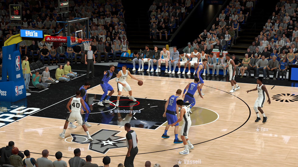 An image still of NBA 2K26 Arcade Edition gameplay.