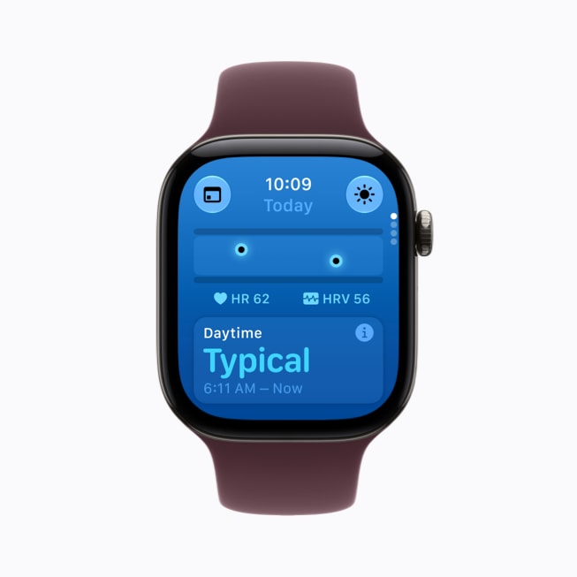 Apple Watch Series 12 shows daytime vitals.