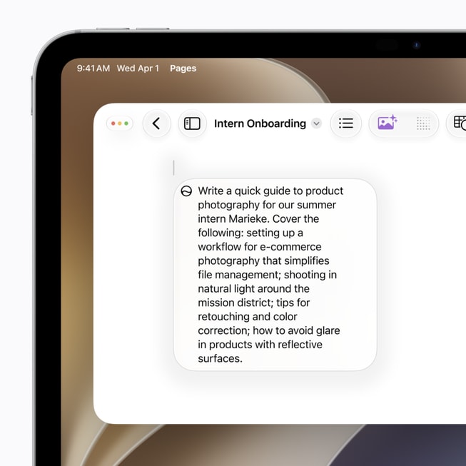 Siri AI is shown on a user’s Mac.