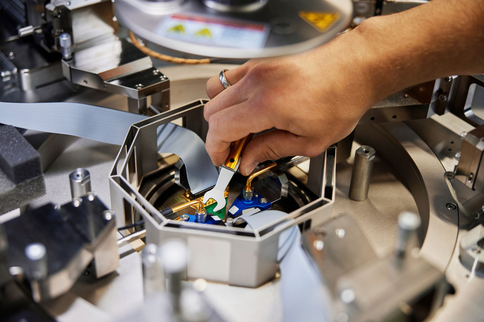 Silicon-test i et hardware lab i München.