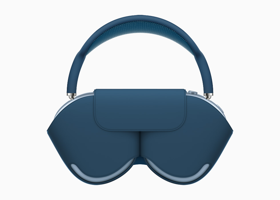 Sky blue AirPods Max stored in matching Smart Case.