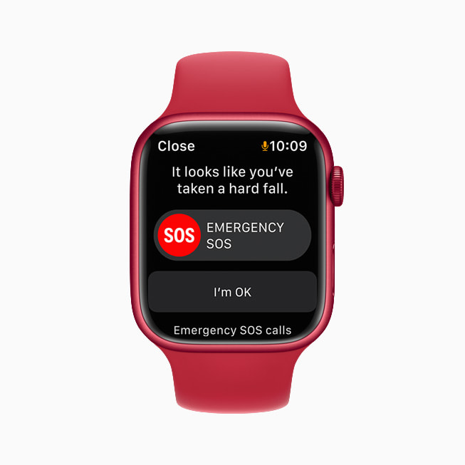 The Workout app’s fall detection algorithm is activated on Apple Watch Series 7 in watchOS 8.