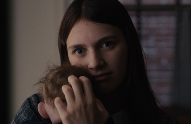 Nell Tiger Free in “Servant.”