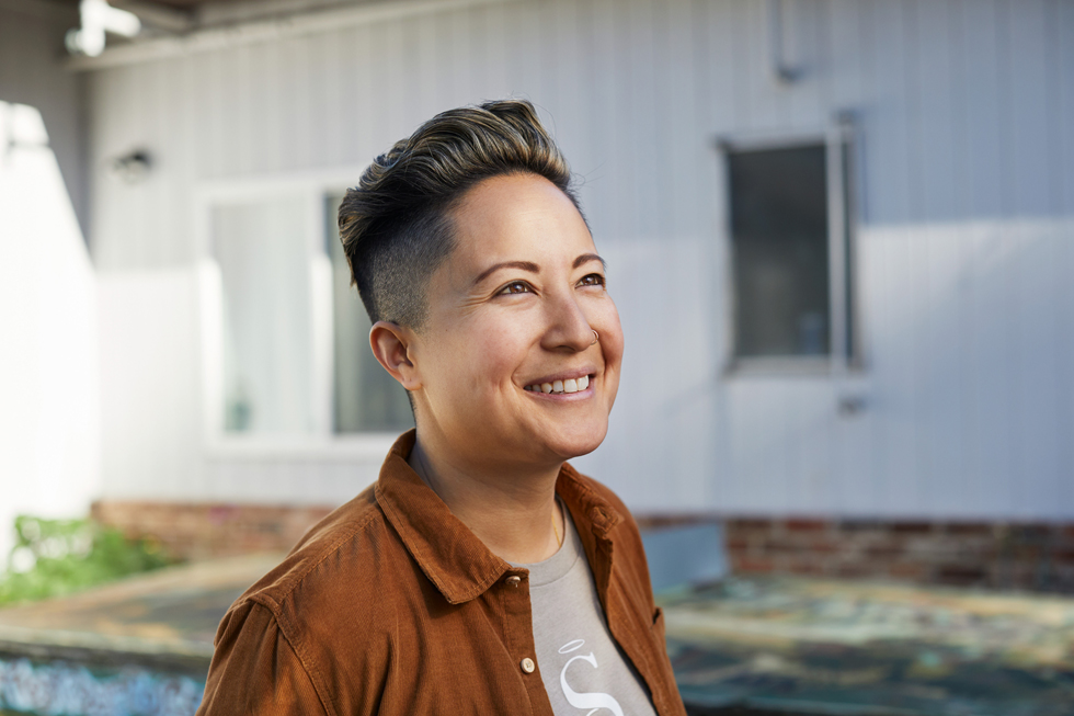 جاز ليموس، المؤسسة والمديرة التنفيذية في Saints of Steel.