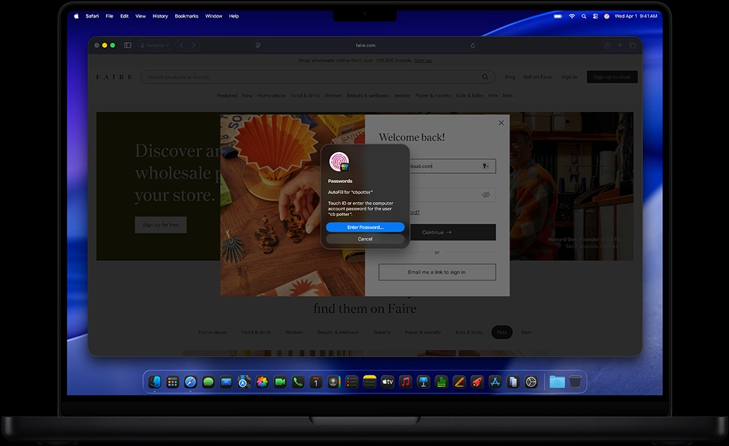 一位使用者在 Safari 中瀏覽網頁，系統提示使用 Touch ID 登入網站