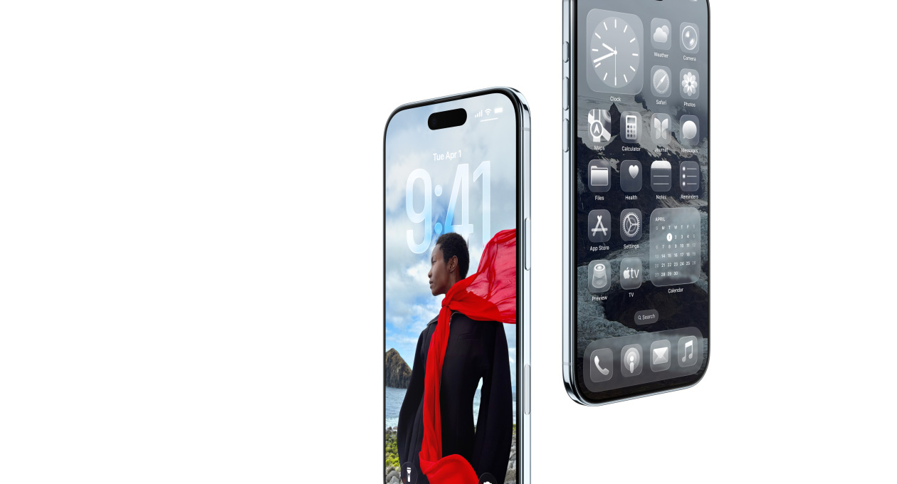 جهازا iPhone Air، الجزء الأمامي الخارجي، الجزء الجانبي الخارجي، تصميم نحيف، شاشة قفل ديناميكية، الشاشة الرئيسية مع تطبيقات بتصميم Liquid Glass‏