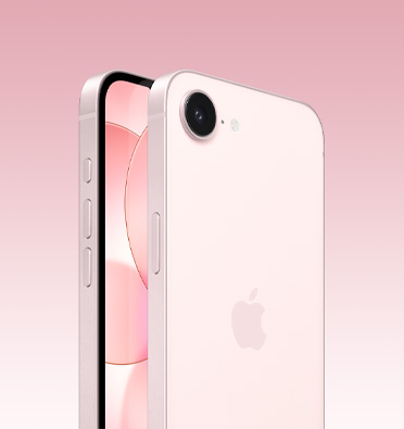 Vorder- und Rückseite des iPhone 17e in Hellrosa, Teilansicht der Vorderseite, Rückseite mit Apple Logo und einer Kamera, Seite mit Actiontaste, Lautstärketasten und Seitentaste.