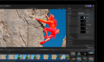 MacBook Pro, Final Cut Pro, panel Máscara Automática, categoría Personas seleccionada, categorías adicionales: piel, piel y cara, cabello, boca, persona con ropa roja escalando una pared rocosa con el cielo azul de fondo
